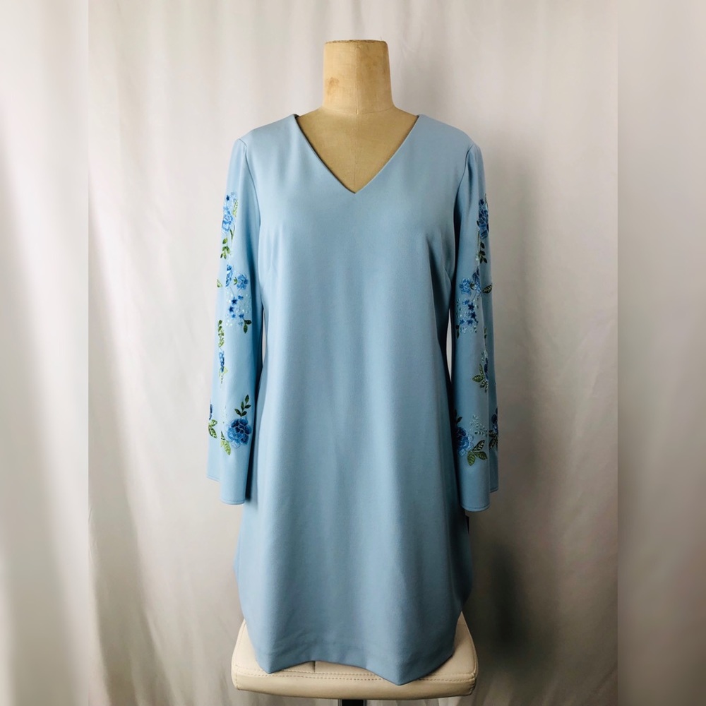 Shift dress with embroidered bell sleeve